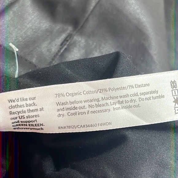 Eileen Fisher Black Waxed Faux Leather
Organic Cotton Blend Pants Size 10 - Picture 7 of 7